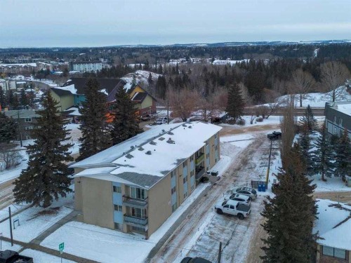 #101-304-5011 39 Street, Red Deer, AB - Outdoor With View