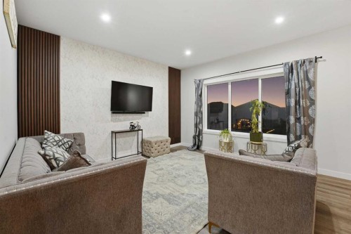 30 Thayer Close, Red Deer, AB 