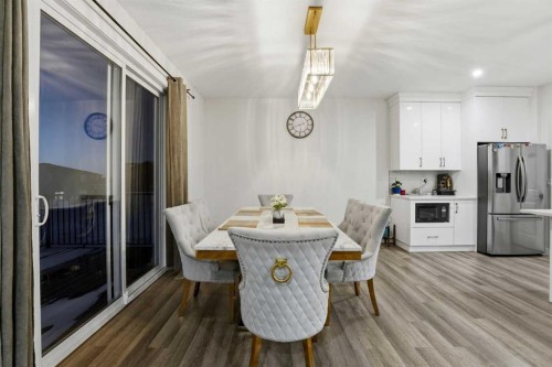 30 Thayer Close, Red Deer, AB 