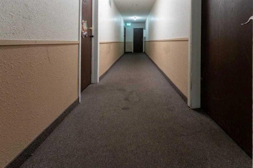 #101-410-4721 55 Street, Red Deer, AB - Indoor Photo Showing Other Room