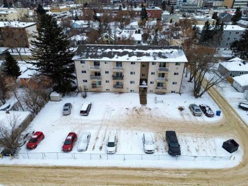 #101-406-4744 54 Street, Red Deer, AB - Outdoor