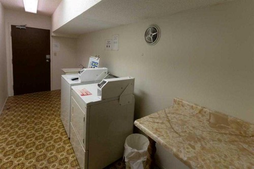 #101-406-4744 54 Street, Red Deer, AB - Indoor Photo Showing Laundry Room