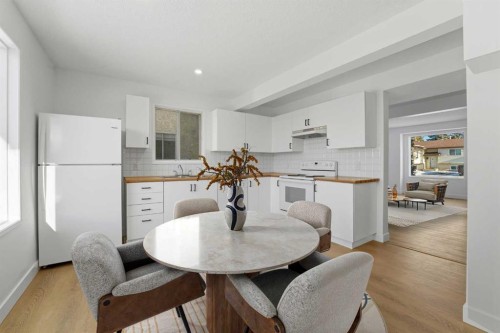 7352 59 Avenue, Red Deer, AB - Indoor