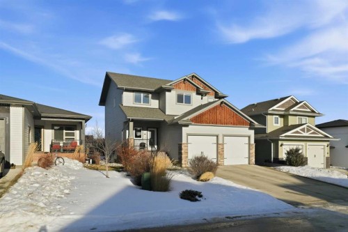 25 Cole Way, Sylvan Lake, AB - Outdoor With Facade
