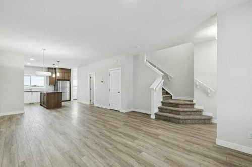 309 Cobblestone Gate Sw, Airdrie, AB - Indoor