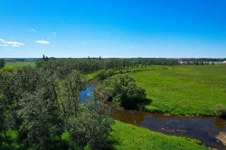 2900 Highway 2A  Rural Ponoka County, AB T4J 1R7