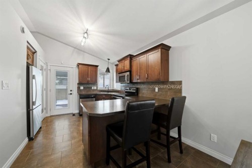 69 Bowman Circle, Sylvan Lake, AB - Indoor