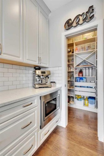 30 Veronica Close, Red Deer, AB - Indoor