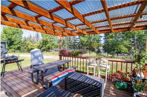 6154-25054 South Pine Lake Road, Rural Red Deer County, AB 