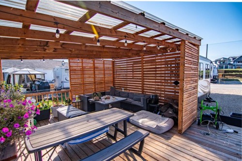 6154-25054 South Pine Lake Road, Rural Red Deer County, AB 