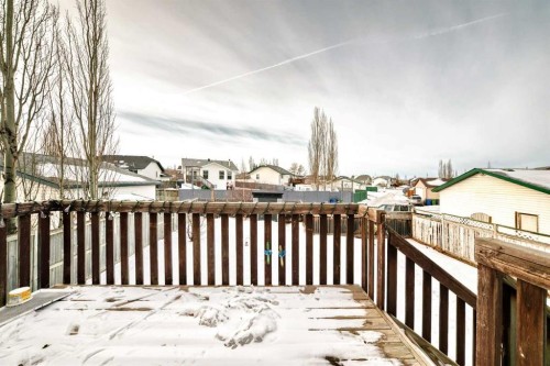 10 Kerr Close, Red Deer, AB - Outdoor