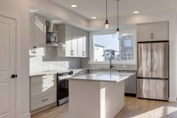 347 Fireside Drive  Cochrane, AB T4C 3E1