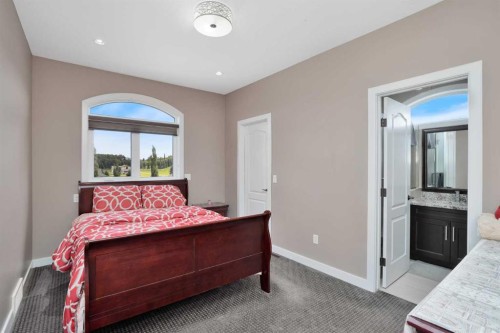 242-27240 Township Road 392, Rural Red Deer County, AB - Indoor Photo Showing Bedroom