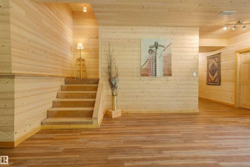 53309 A 65 Range, Gainford, AB - Indoor Photo Showing Other Room