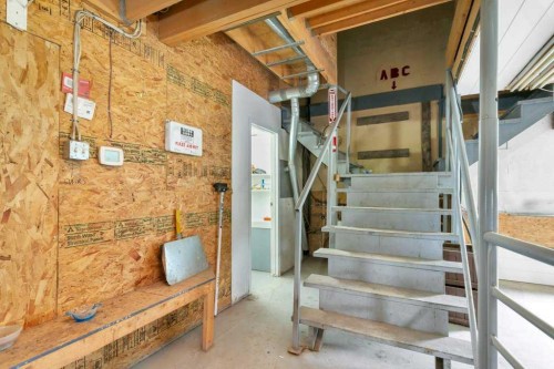 36009 Highway 2A South, Rural Red Deer County, AB - Indoor Photo Showing Other Room