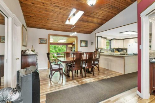 36009 Highway 2A South, Rural Red Deer County, AB - Indoor Photo Showing Dining Room