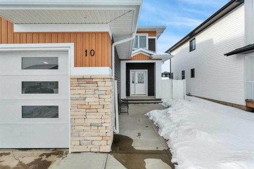 10 Mitchell Crescent, Blackfalds, AB - Outdoor With Exterior