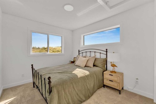 24 Violet Point, Sylvan Lake, AB - Indoor Photo Showing Bedroom