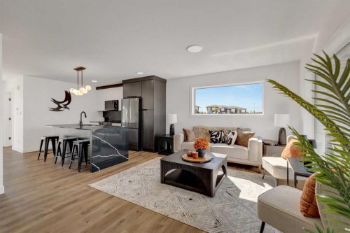 24 Violet Point, Sylvan Lake, AB - Indoor Photo Showing Living Room