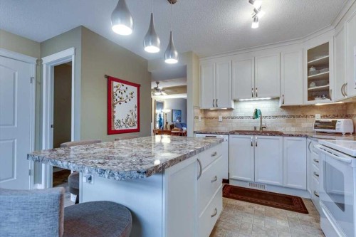 4313 46A Avenue, Red Deer, AB - Indoor Photo Showing Kitchen With Upgraded Kitchen