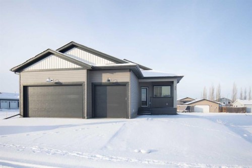 32 Sunrise Crescent North, Three Hills, AB - Outdoor