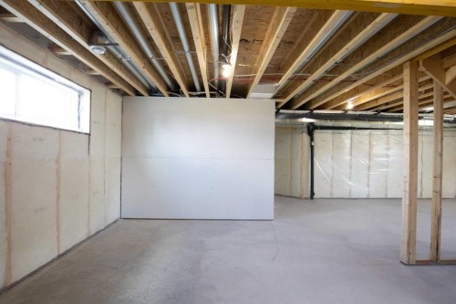 32 Sunrise Crescent North, Three Hills, AB - Indoor Photo Showing Basement