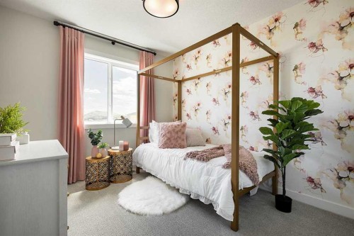 256 Verbena Common Sw, Calgary, AB - Indoor Photo Showing Bedroom