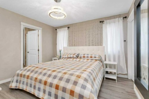 4912 46A Street, Clive, AB - Indoor Photo Showing Bedroom