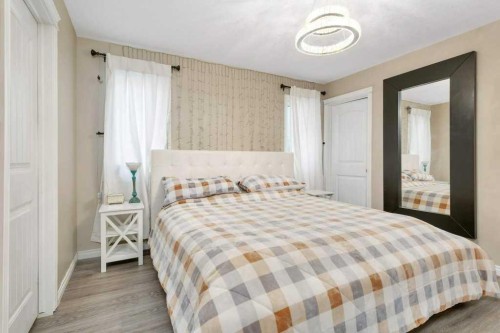 4912 46A Street, Clive, AB - Indoor Photo Showing Bedroom
