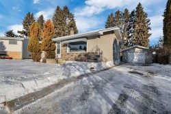 30 Oreston Close  Red Deer, AB T4N 5A2