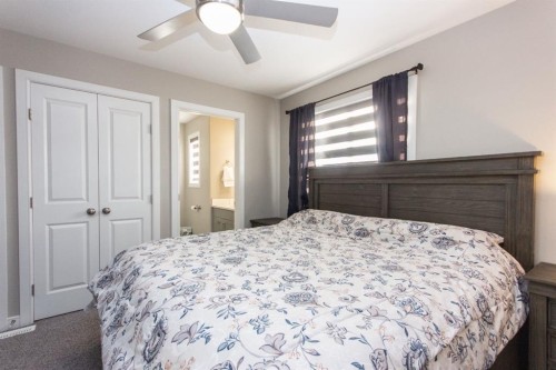 202-148 Vanier Drive, Red Deer, AB - Indoor Photo Showing Bedroom