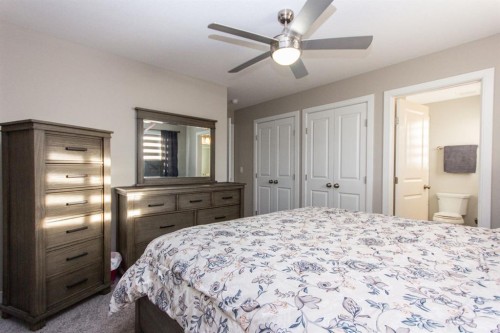 202-148 Vanier Drive, Red Deer, AB - Indoor Photo Showing Bedroom