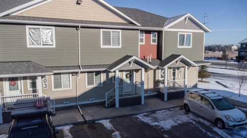 202-148 Vanier Drive, Red Deer, AB - Outdoor