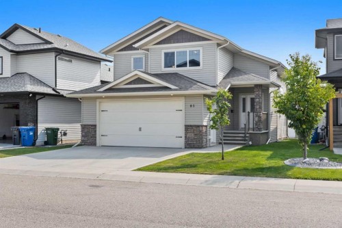 85 Turner Crescent, Red Deer, AB - Outdoor With Facade
