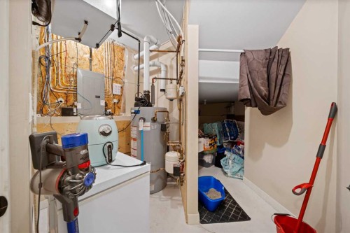 85 Turner Crescent, Red Deer, AB - Indoor Photo Showing Basement