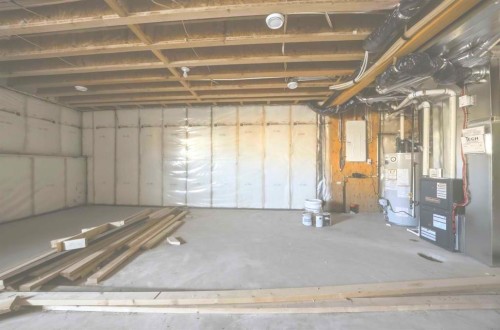 125 Hampton Crescent, Sylvan Lake, AB - Indoor Photo Showing Basement