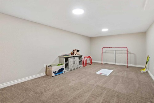 6313 Erickson Drive, Camrose, AB - Indoor Photo Showing Other Room