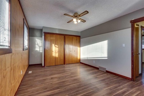3 Armstrong Close, Red Deer, AB - Indoor Photo Showing Other Room