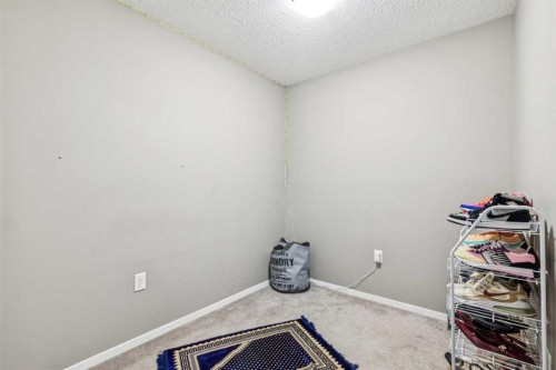 3312-4641 128 Avenue Ne, Calgary, AB - Indoor Photo Showing Other Room