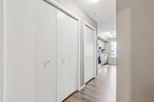 3312-4641 128 Avenue Ne, Calgary, AB - Indoor Photo Showing Other Room