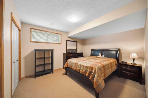 69 Alberts Close, Red Deer, AB - Indoor Photo Showing Bedroom