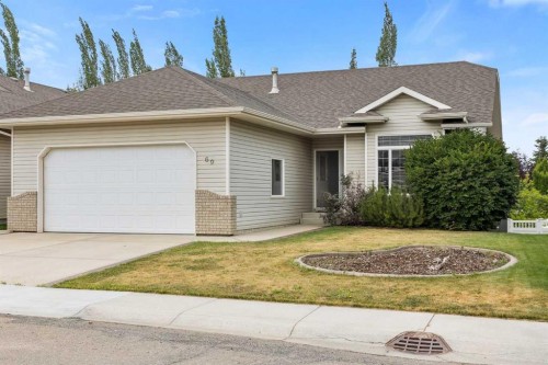 69 Alberts Close, Red Deer, AB - Outdoor