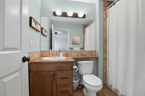 8 Van Dorp Street, Red Deer, AB - Indoor Photo Showing Bathroom