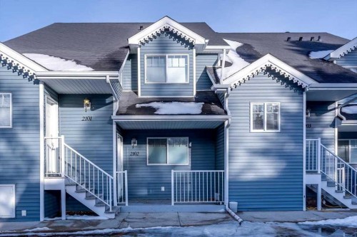 2102-5220 50A Avenue  Sylvan Lake, AB T4S 1E5