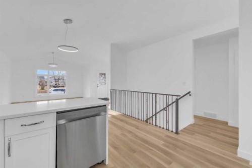 4812 55 Avenue, Bentley, AB - Indoor Photo Showing Other Room