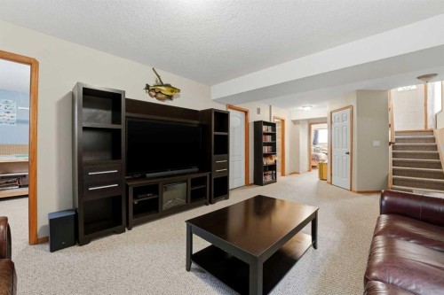 1 Duval Crescent, Red Deer, AB - Indoor Photo Showing Living Room
