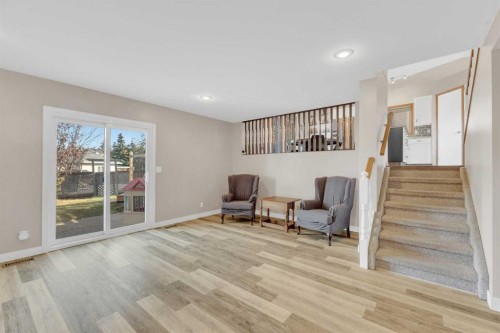 16 Parson Drive, Sylvan Lake, AB - Indoor