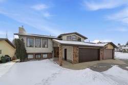 32 Huget Crescent  Red Deer, AB T4N 6P4