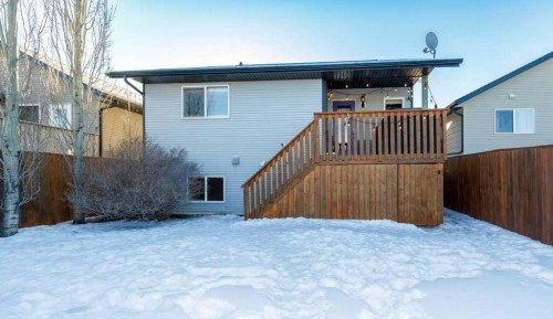28 Vanson Close Se, Red Deer, AB - Outdoor With Exterior