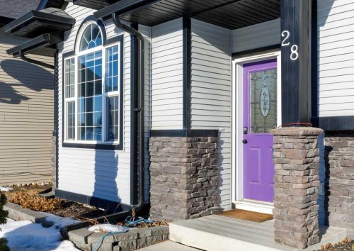 28 Vanson Close Se, Red Deer, AB - Outdoor